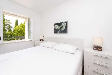 Mlini Villa for 6 Guests with Private Pool