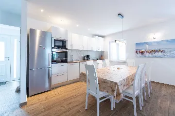 Mlini Villa for 6 Guests with Private Pool