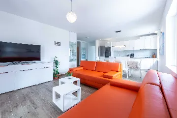 Mlini Villa for 6 Guests with Private Pool