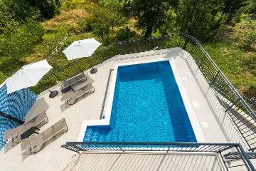 Mlini Villa for 6 Guests with Private Pool