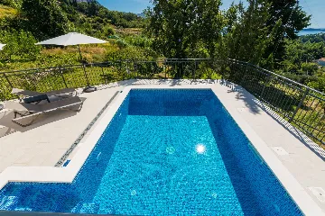 Mlini Villa for 6 Guests with Private Pool