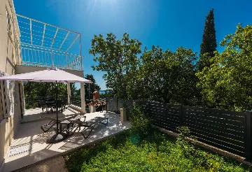 Mlini Villa for 6 Guests with Private Pool