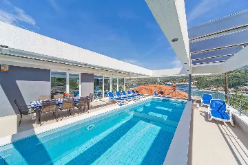 Dubrovnik 4-Bedroom Villa with Private Pool