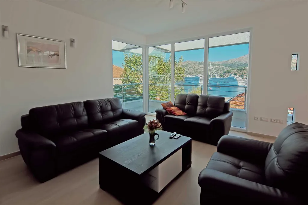 Dubrovnik 4-Bedroom Villa with Private Pool