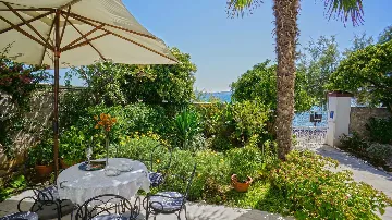 Orebić Seafront Villa with Private Pool for 8