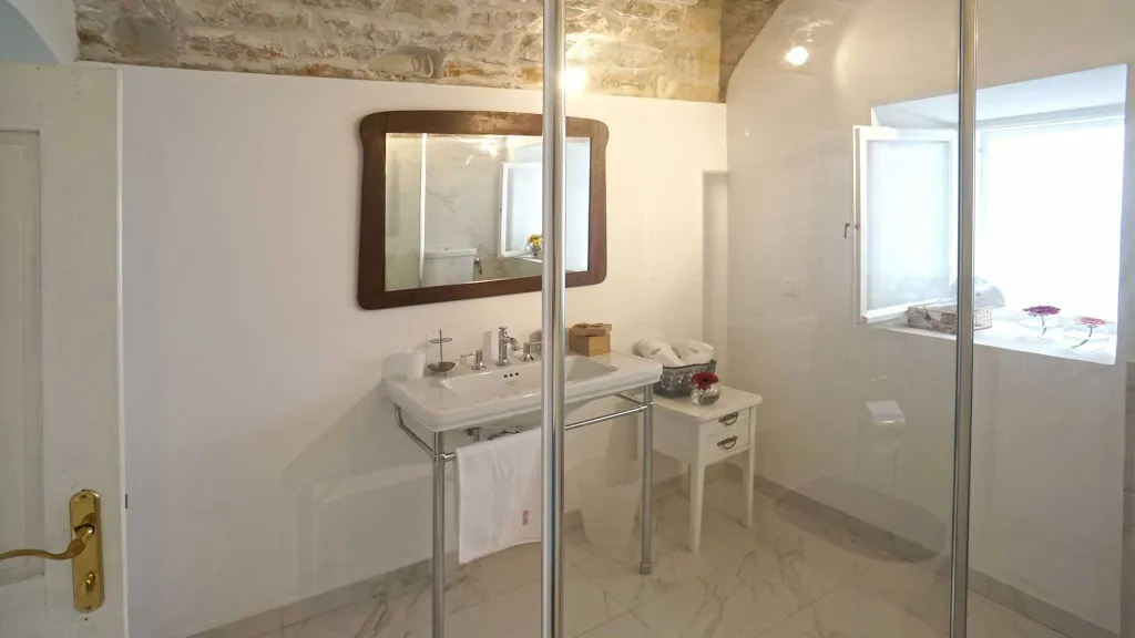 Orebić Seafront Villa with Private Pool for 8
