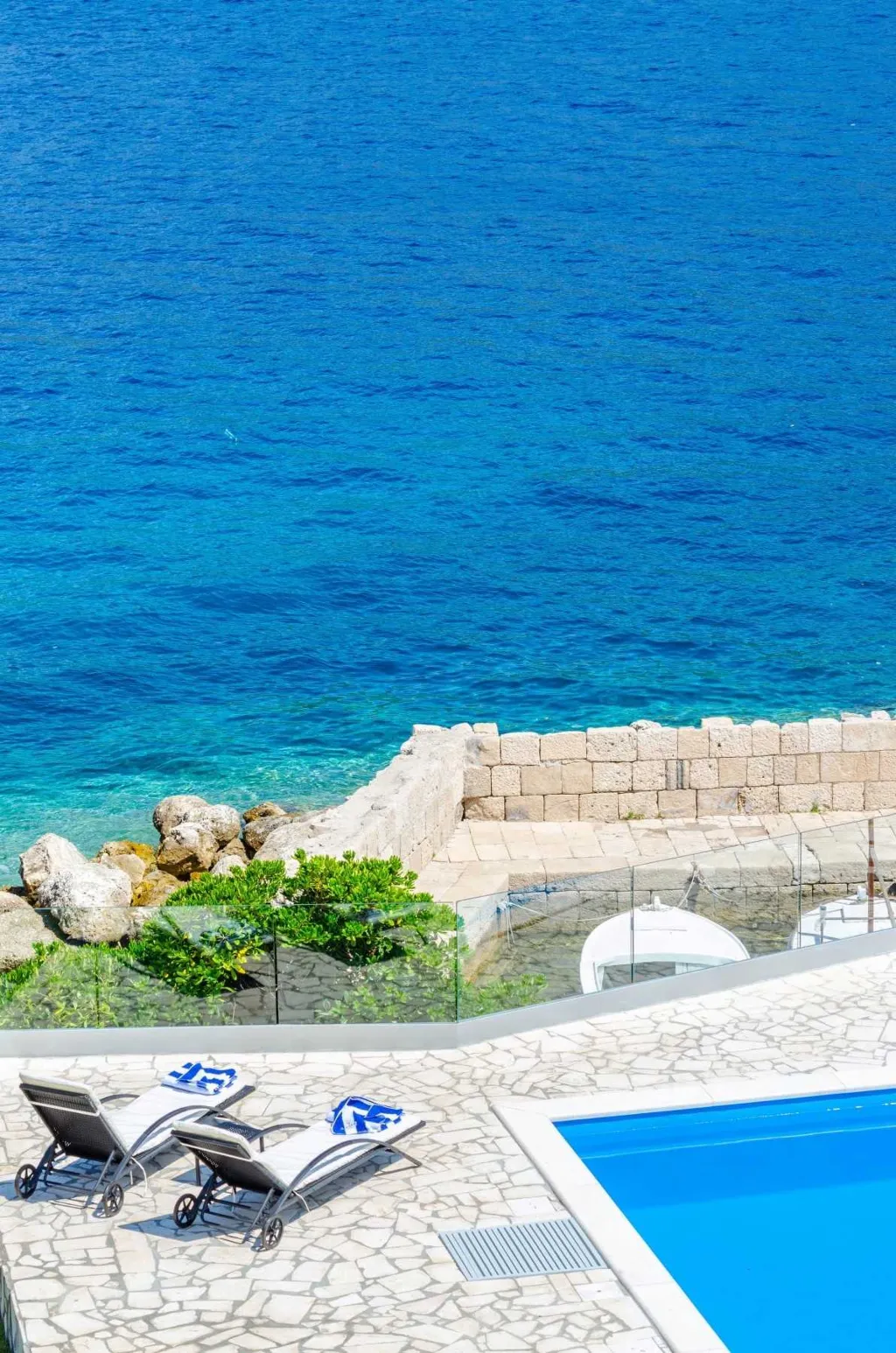 Seafront Villa with Private Pool, Sleeps 8 in Korčula