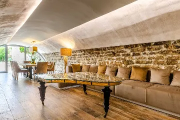 Seafront Villa with Private Pool, Sleeps 8 in Korčula