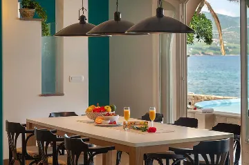 Orebić 3-Bedroom Villa with Private Saltwater Pool