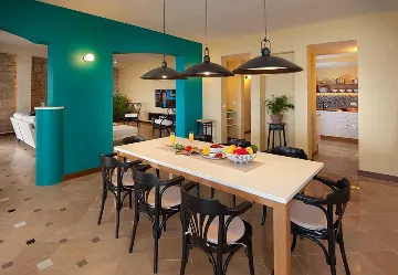 Orebić 3-Bedroom Villa with Private Saltwater Pool