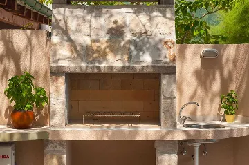 Orebić 3-Bedroom Villa with Private Saltwater Pool