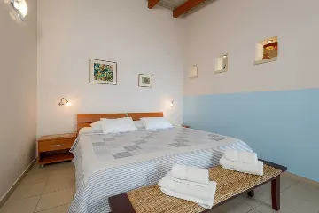 Orebić 3-Bedroom Villa with Private Saltwater Pool