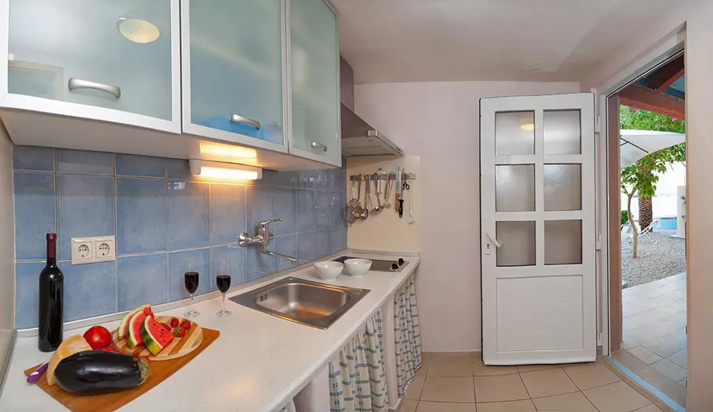 Orebić 3-Bedroom Villa with Private Saltwater Pool