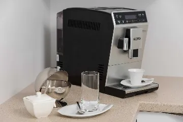 Stanići Villa for 8+2 Guests with Pool & Jacuzzi