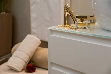 Stanići Villa for 8+2 Guests with Pool & Jacuzzi