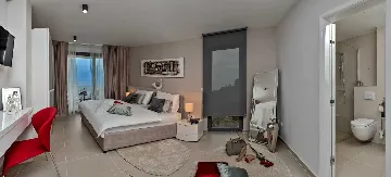 Stanići Villa for 8+2 Guests with Pool & Jacuzzi