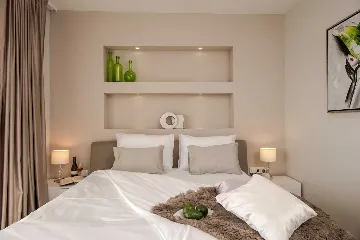 Stanići Villa for 8+2 Guests with Pool & Jacuzzi