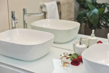 Stanići Villa for 8+2 Guests with Pool & Jacuzzi