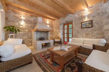 Beachfront Villa in Orebić with Saltwater Pool