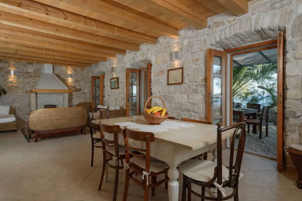 Beachfront Villa in Orebić with Saltwater Pool