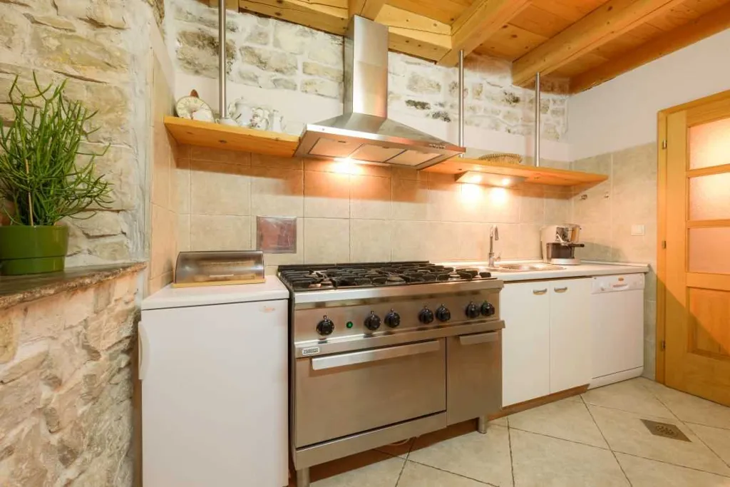 Beachfront Villa in Orebić with Saltwater Pool