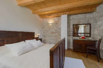 Beachfront Villa in Orebić with Saltwater Pool