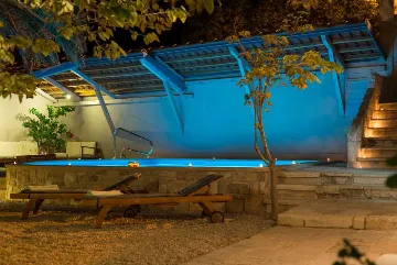 Beachfront Villa in Orebić with Saltwater Pool