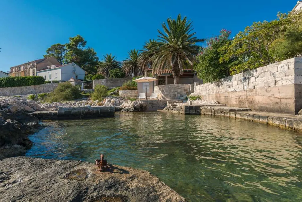 Beachfront Villa in Orebić with Saltwater Pool