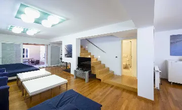 5-Bedroom Villa with Private Pool in Pag