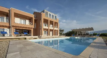 5-Bedroom Villa with Private Pool in Pag