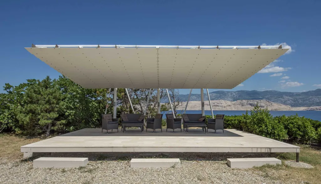 5-Bedroom Villa with Private Pool in Pag