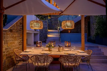 Seafront Villa with Private Heated Pool (8 Guests)