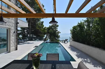 Seaside Villa in Selca, Brac for 14 Guests