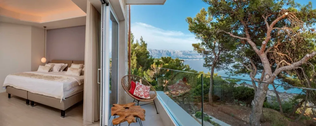 Seaside Villa in Selca, Brac for 14 Guests