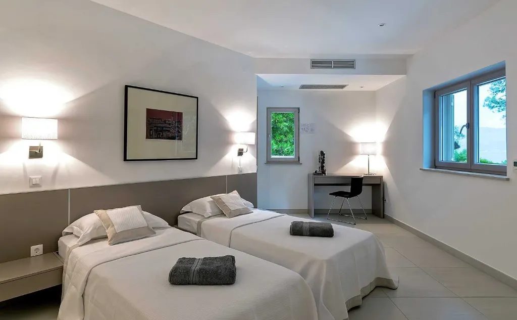 Seaside Villa in Selca, Brac for 14 Guests