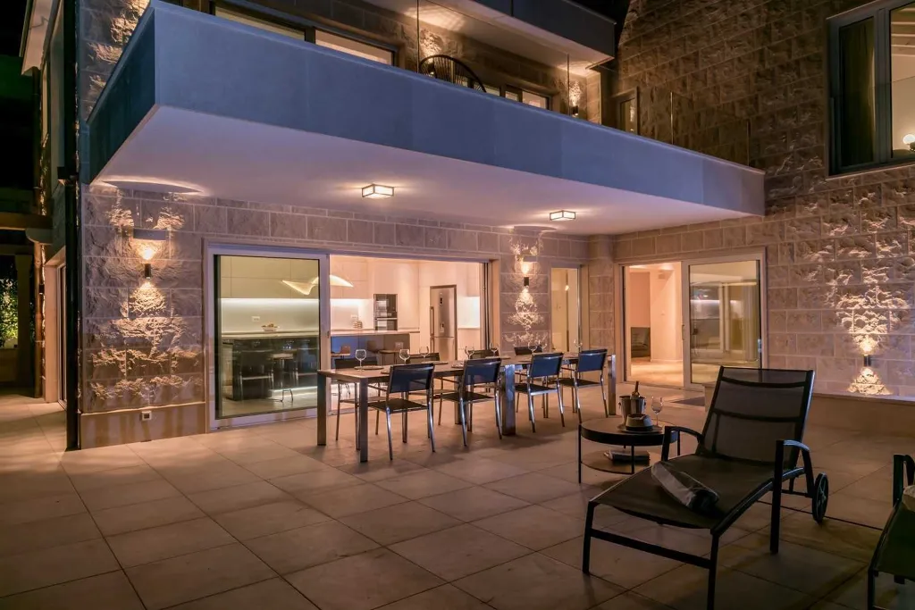 Seaside Villa in Selca, Brac for 14 Guests