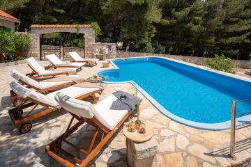 4-Bedroom Villa in Bol, Brač for Up to 8