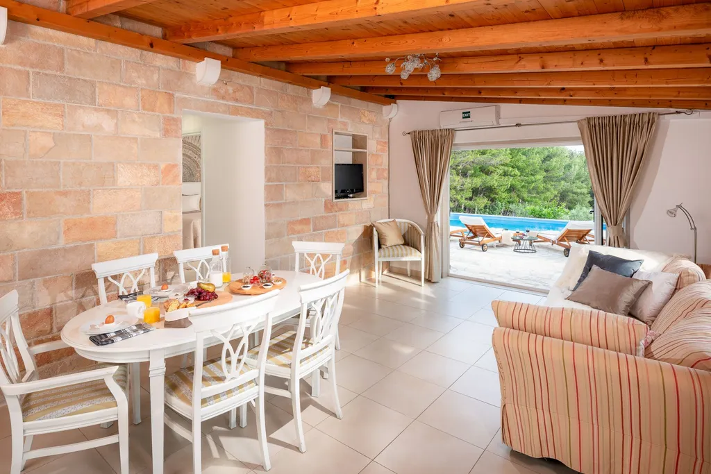 4-Bedroom Villa in Bol, Brač for Up to 8