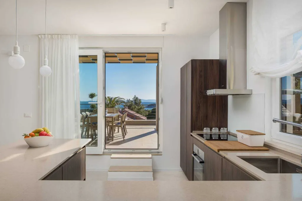 4-Bedroom Villa with Heated Pool in Milna, Brač