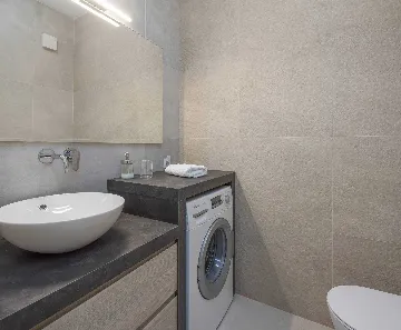 4-Bedroom Villa with Heated Pool in Milna, Brač