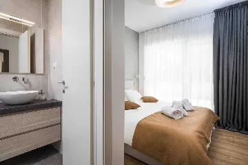 4-Bedroom Villa with Heated Pool in Milna, Brač