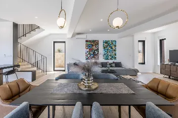 Ražanj Villa for 8 with Heated Infinity Pool