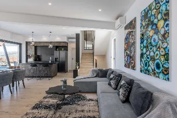 Ražanj Villa for 8 with Heated Infinity Pool