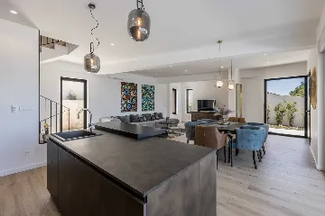 Ražanj Villa for 8 with Heated Infinity Pool