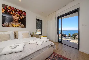 Ražanj Villa for 8 with Heated Infinity Pool