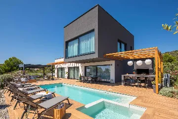 4-Bedroom Villa in Kanica, Croatia for 8 Guests