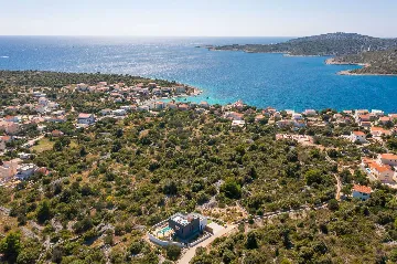 4-Bedroom Villa in Kanica, Croatia for 8 Guests