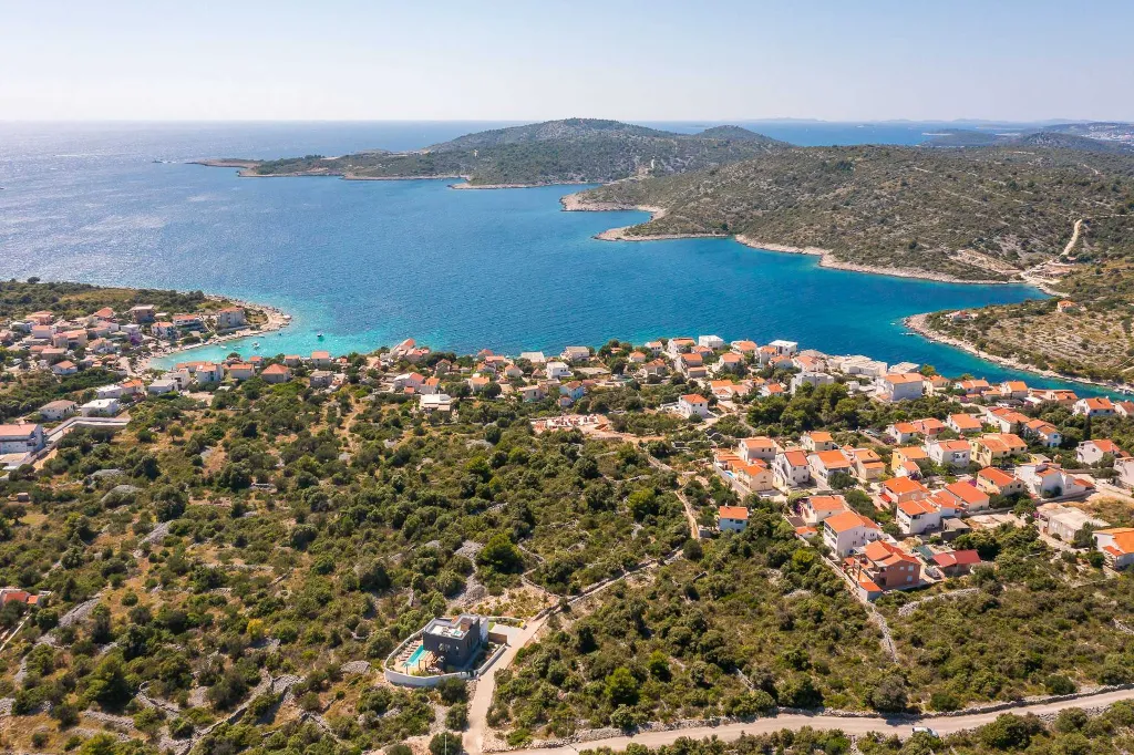 4-Bedroom Villa in Kanica, Croatia for 8 Guests