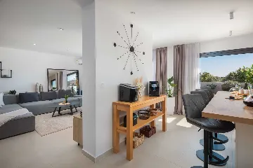 4-Bedroom Villa in Kanica, Croatia for 8 Guests