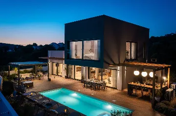 4-Bedroom Villa in Kanica, Croatia for 8 Guests